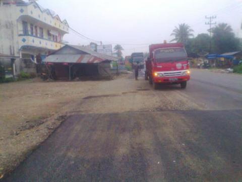 Dinas Bina Marga Sumut Diminta Tuntaskan Pembangunan Jalan Ki Hajar Dewantara Sibuhuan