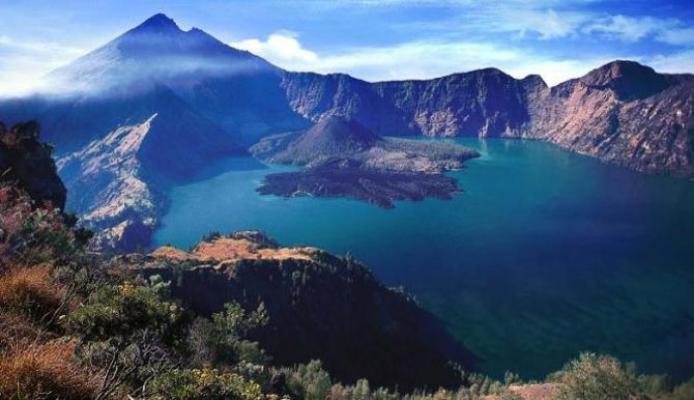 Gunung Rinjani Meletus, Bandara Ngurah Rai Ditutup Sementara