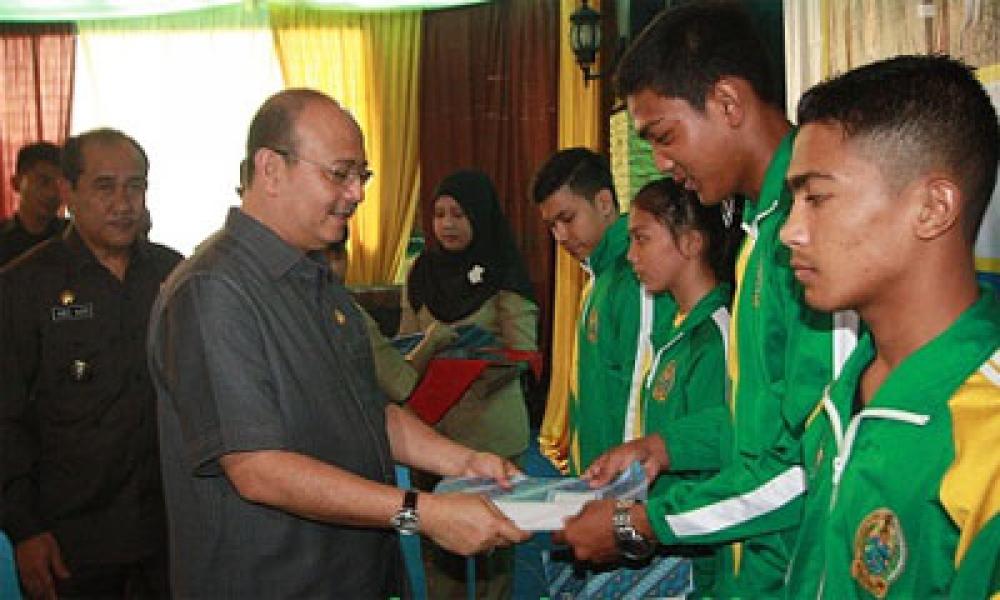 Pemko Medan Beri Penghargaan Kepada Atlet Berprestasi