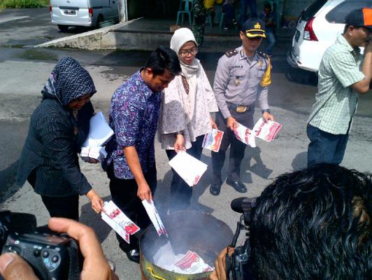 1.078 Surat Suara Dibakar di Medan