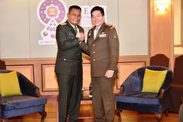 Kasum  TNI Courtesy Call dengan Pangab Singapura