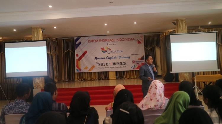 Cara Senang dan Gampang Belajar Bahasa Inggris - Global Vibe Inspiration Sukseskan Seminar Bahasa Inggris di Batubara dan Asahan