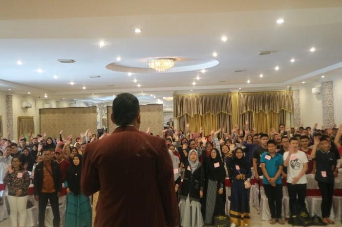 Karya Inspirasi Indonesia Cerdaskan Generasi Millenials Berbahasa Inggris - Seminar Terpopuler Global Vibe Inspiration Goes To Kisaran