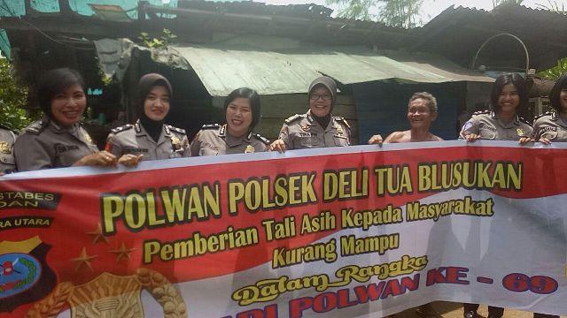 Peringati Hari Jadi ke-69, Polwan Polsek Delitua Gelar Bakti Sosial 
