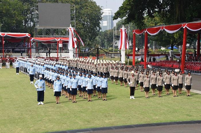 Panglima TNI Tinjau Gladi Upacara HUT RI ke-73
