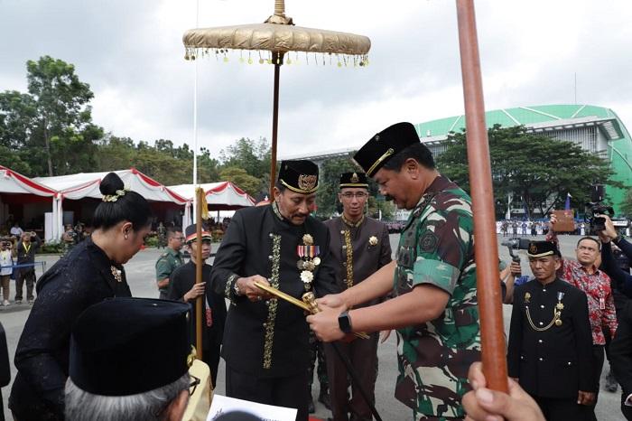 Panglima TNI Terima Gelar Pangeran Wira Ambara