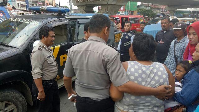 Ngaku Pernah Kalah Indonesia Idol, Elfrida Diamankan Polsek Delitua di Simpang Pos, Karena...