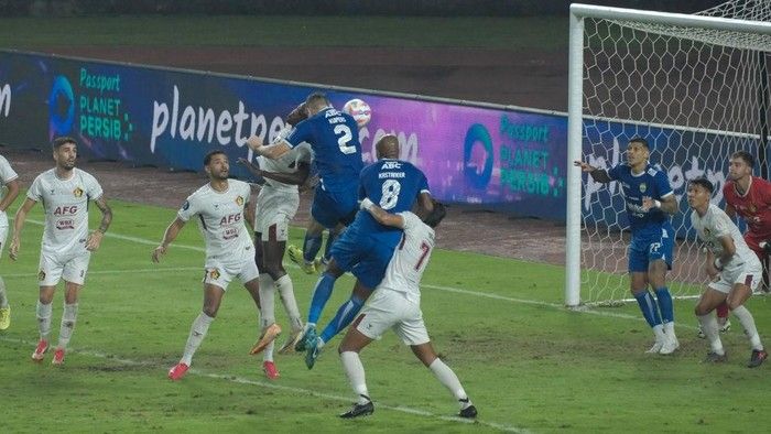 Persib Vs Persik: Maung Bandung Terkam Macan Putih 4-1