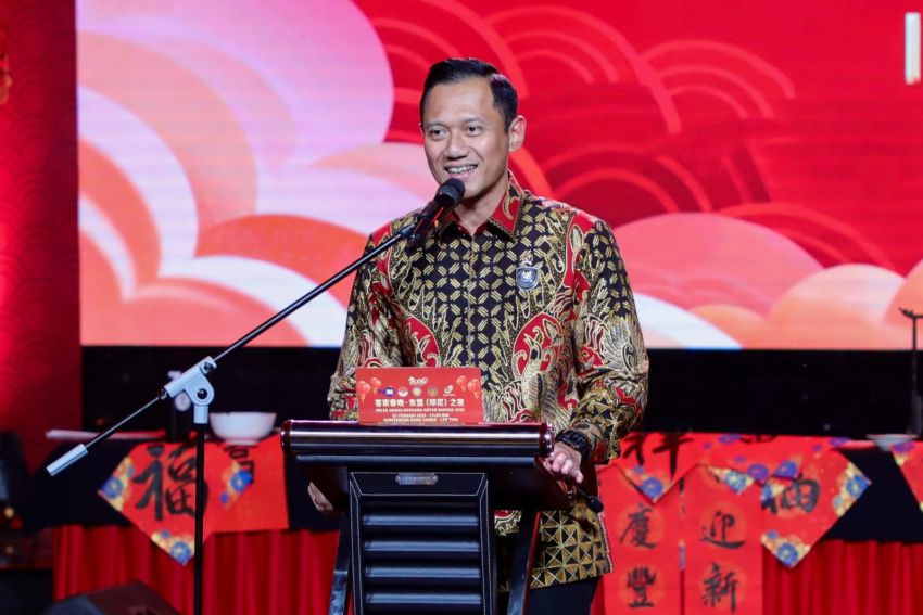 Kunker ke Singkawang, Menko AHY Hadiri Perayaan Cap Go Meh dan Cek Pembangunan Infrastruktur