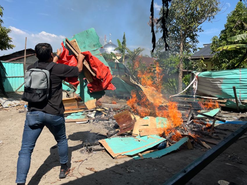 Sarang Narkoba di Area Perkebunan dengan Pengamanan Sejumlah CCTV Digerebek Polisi di Sei Mencirim, Seluruh Barak Rata Dibumihanguskan