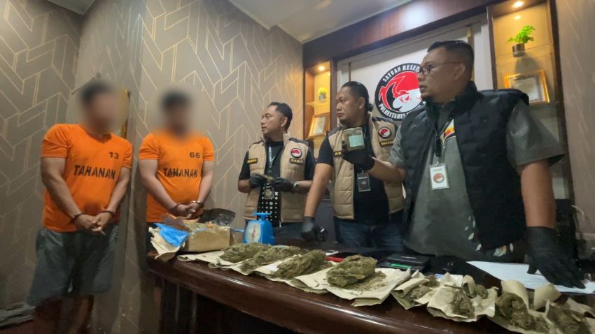 Kos Jadi Tempat Transit, Polrestabes Medan Sita Ganja-Sabu dan PG